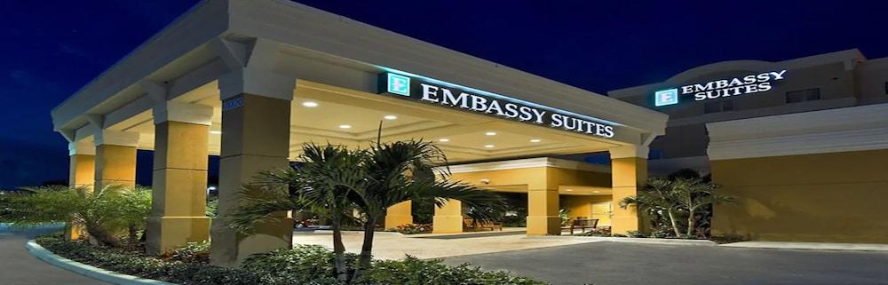 Embassy Suites By Hilton Tampa Brandon Heartland Экстерьер фото